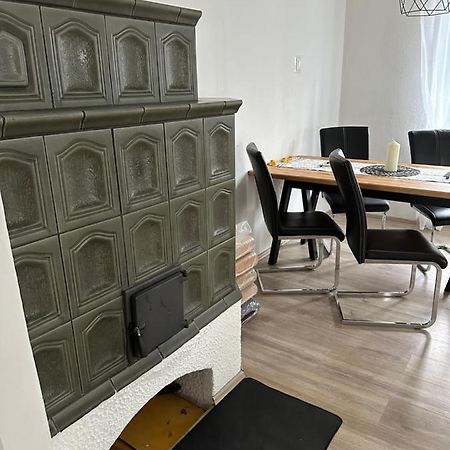 Gemuetliche Wohnung In Zentraler Lage กราซ ภายนอก รูปภาพ