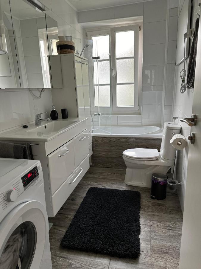 Gemuetliche Wohnung In Zentraler Lage กราซ ภายนอก รูปภาพ